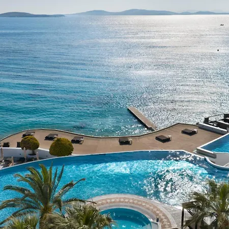Saint John Hotel Villas & Spa-2